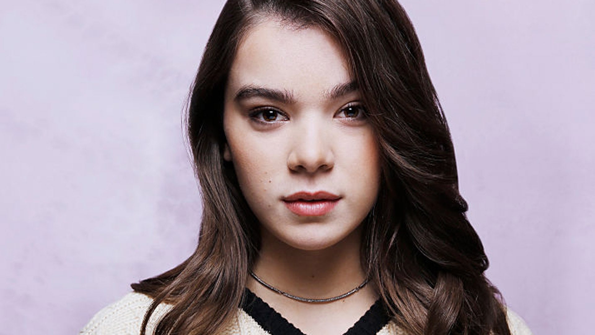 Is hailee steinfeld trans