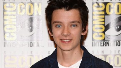 Asa Butterfield Pictures
