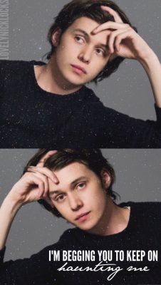 Nick Robinson Pictures